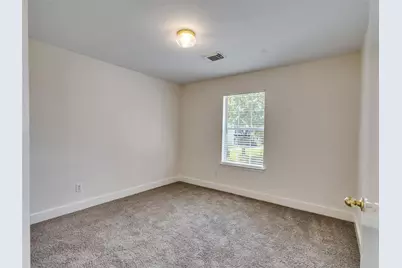 11914 Longwood Garden Way, Houston, TX 77047 - Photo 18