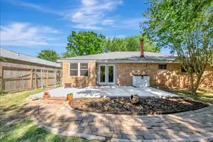 1403 Newport Blvd, League City, TX 77573 - Photo 24