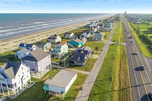 21225 Gulf Dr, Galveston, TX 77554 - Photo 30