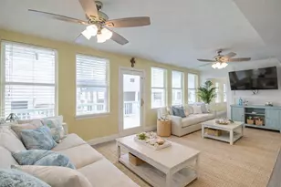 21225 Gulf Dr, Galveston, TX 77554 - Photo 6