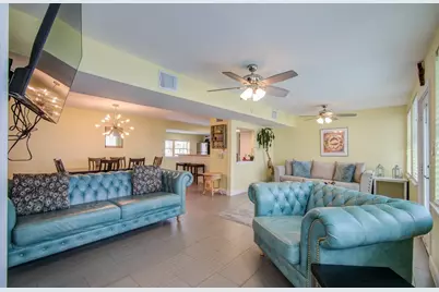 21225 Gulf Dr, Galveston, TX 77554 - Photo 24