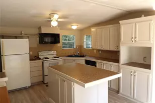 392 Pine St, Crockett, TX 75835 - Photo 8