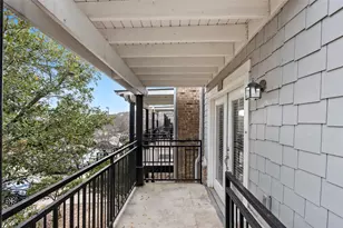 1725 Harvey Mitchell Pkwy S, College Station, TX 77840 - Photo 2