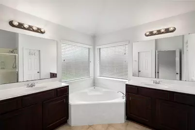 12807 Brook Arbor Court, Pearland, TX 77584 - Photo 18