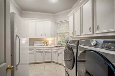 8806 Sterling Gate Circle, Spring, TX 77379 - Photo 18