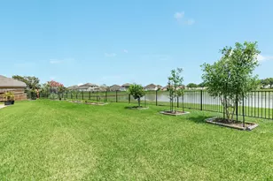 8 Terra Bella Dr, Manvel, TX 77578 - Photo 44