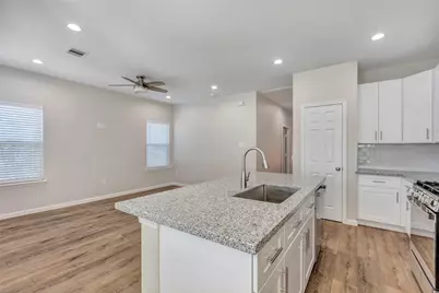 4837 Paula Street #A, Houston, TX 77033 - Photo 10
