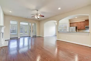 39 S Pinto Point Cir, Spring, TX 77389 - Photo 10