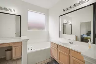 310 Banter Trails Dr, Houston, TX 77049 - Photo 20