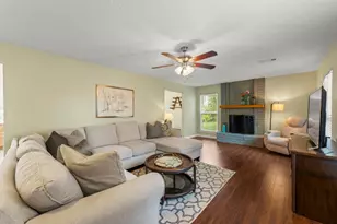 2107 Level Oak Pl, The Woodlands, TX 77380 - Photo 4