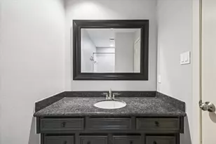 2526 Stephens Grant Dr, Sugar Land, TX 77479 - Photo 20