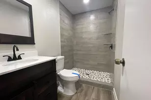1409 20th St, Huntsville, TX 77340 - Photo 8