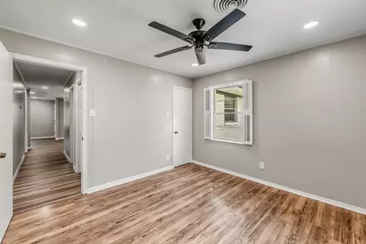 1409 20th Street, Huntsville, TX 77340 - Photo 18