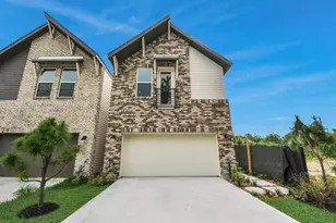 5612 Bertellis Ln, Houston, TX 77091 - Photo 2
