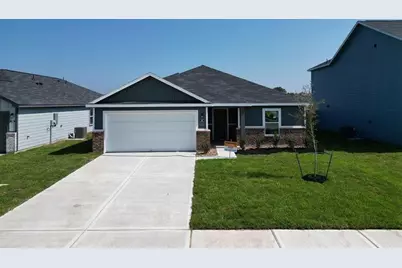 505 Oak Chase Avenue, Dayton, TX 77535 - Photo 1