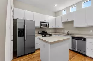 8715 Meadowcroft Dr, Houston, TX 77063 - Photo 6
