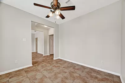 3815 Kristin Lee Lane, Houston, TX 77014 - Photo 8