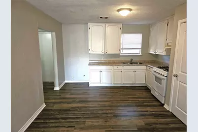 1314 N Natchez Drive, Texas City, TX 77591 - Photo 6