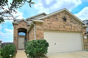 9110 St Laurent Ln, Houston, TX 77044 - Photo 2