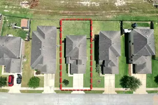 9110 St Laurent Ln, Houston, TX 77044 - Photo 14