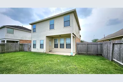 9110 Saint Laurent Lane, Houston, TX 77044 - Photo 12