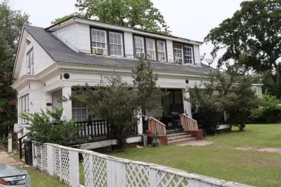 7909 Easton Street, Houston, TX 77107 - Photo 1
