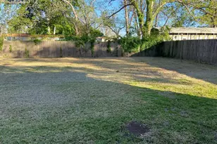 502 Chestnut St, Brazoria, TX 77422 - Photo 6
