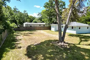502 Chestnut St, Brazoria, TX 77422 - Photo 4