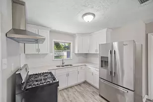 8527 Brower St, Houston, TX 77017 - Photo 1