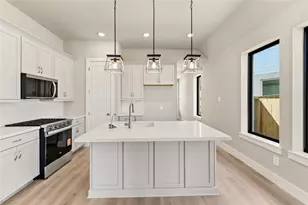 10307 Tranquil Lk Dr, Missouri City, TX 77459 - Photo 6