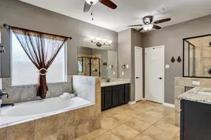 2557 Estrada Dr, League City, TX 77573 - Photo 20