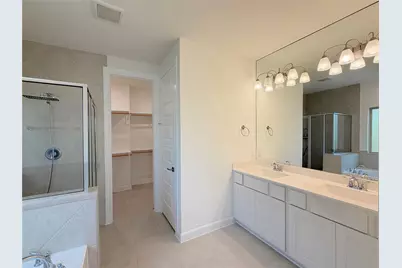 8611 Oakdale Bluff Court, Richmond, TX 77407 - Photo 16
