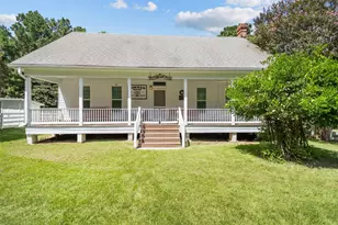 609 County Rd 1175, Kennard, TX 75847 - Photo 1