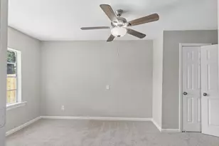 8539 Berndale St, Houston, TX 77029 - Photo 12