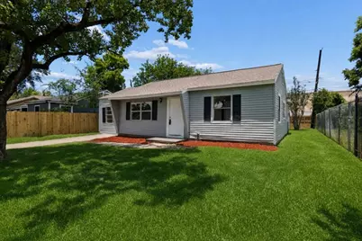 8539 Berndale Street, Houston, TX 77029 - Photo 1