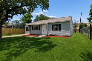 8539 Berndale St, Houston, TX 77029 - Photo 1