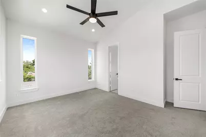 947 Green Meadow Street #B, Houston, TX 77091 - Photo 10