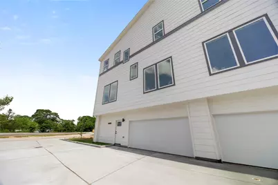 947 Green Meadow Street #B, Houston, TX 77091 - Photo 18