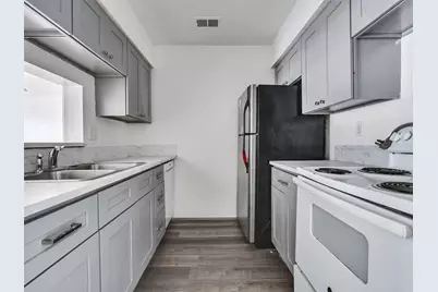 12658 Ashford Meadow Drive #D, Houston, TX 77082 - Photo 8
