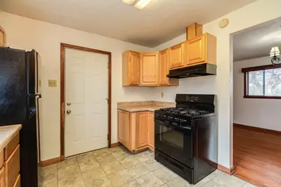 3702 Cedar Rapids Parkway, Iowa Colony, TX 77583 - Photo 10