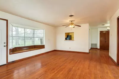 3702 Cedar Rapids Parkway, Iowa Colony, TX 77583 - Photo 2