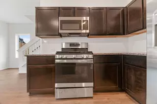 411 Magnolia St, Richwood, TX 77531 - Photo 8