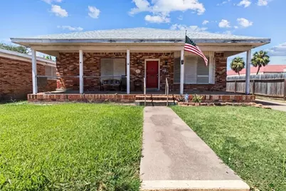 2320 Avenue O 1/2, Galveston, TX 77550 - Photo 22