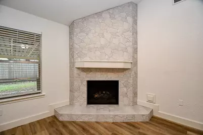 3807 Lamplighter Circle, Missouri City, TX 77459 - Photo 4