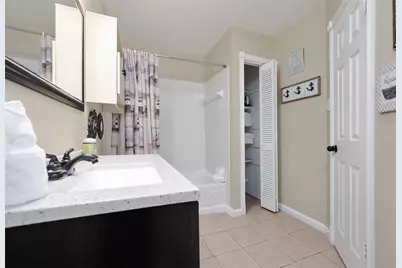 9520 Seawall Boulevard #115, Galveston, TX 77554 - Photo 10