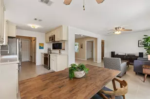 2302 Willowby Dr, Houston, TX 77008 - Photo 10