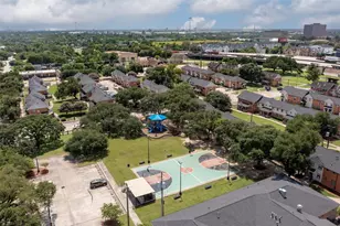 1202 Bayou St, Houston, TX 77020 - Photo 18