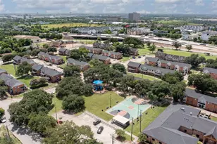 1202 Bayou St, Houston, TX 77020 - Photo 20