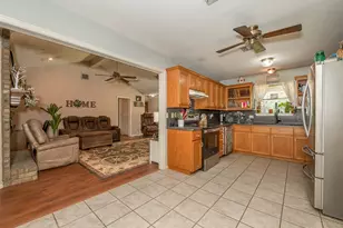 266 Planter Pointe, Hilltop Lakes, TX 77871 - Photo 14