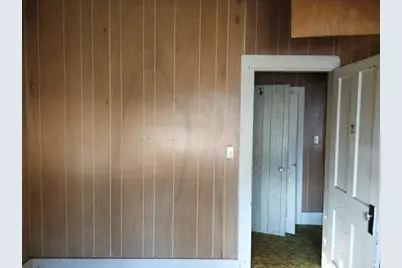 811 N 5th Avenue, Munday, TX 76371 - Photo 8